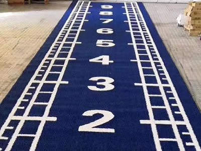 Césped artificial con patrones